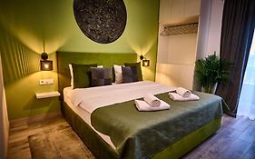 Hotel Amel Rooms